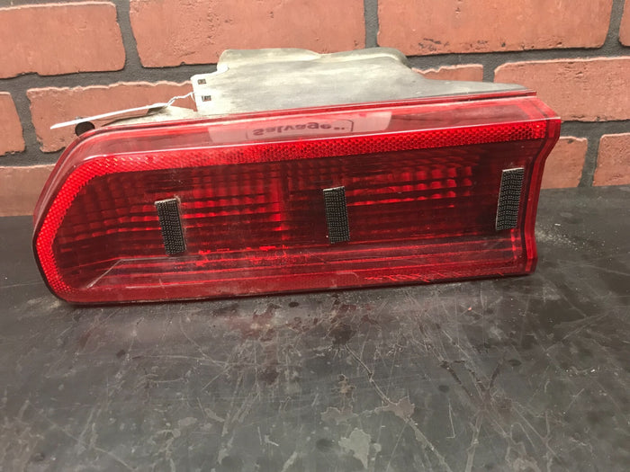 2009-2014 Dodge Challenger SRT Rear Tail Light Assembly Set 05028780, 05028781