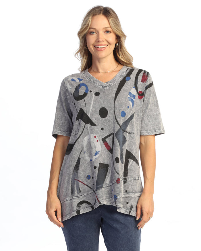 Mineral Washed Cotton V-Neck Top with 1/2 Sleeves - M136
