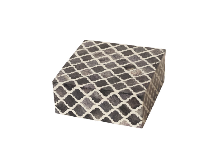 SERIES 23 - CHARCOAL CLOVER
