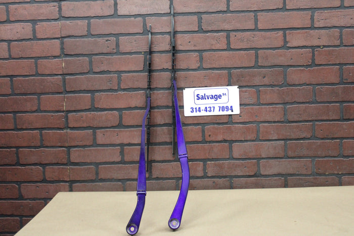 08-23 DODGE CHALLENGER WINDSHIELD WIPER ARMS PAIR OEM 68044161AB 68044160AB