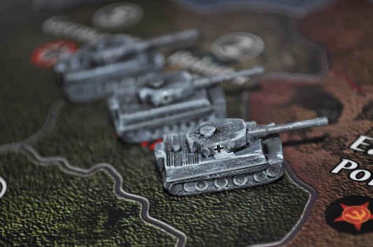 1/285 Custom Painted German Tiger I Tank (x3) - Combat Miniatures