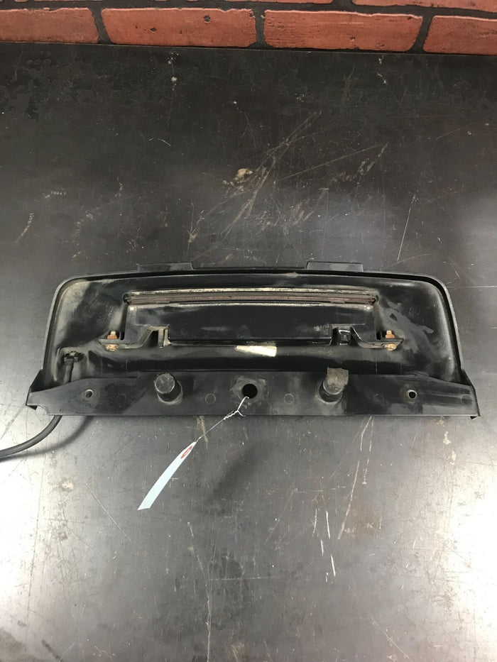 2007 2008 2009 2010 2011 2012 Dodge Caliber Third Brake Light Assembly 0530375AD