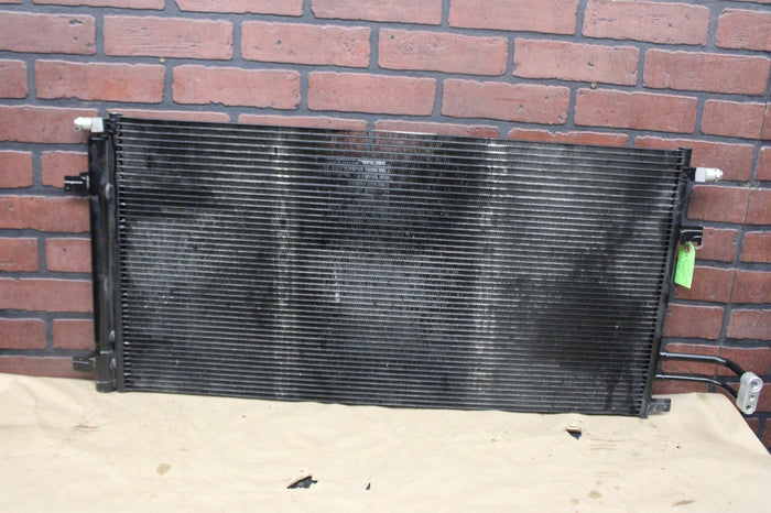 2014-2020 Chevrolet Silverado Sierra Escalade 5.3L 6.2L A/C Condenser 84496866