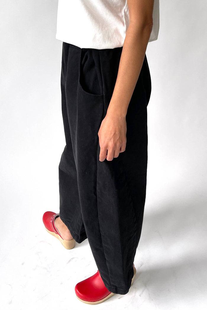 Arc Pants in Black Canvas