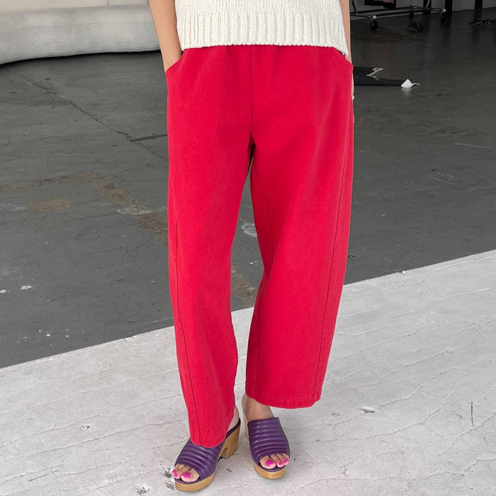 Arc Pants in Crayon Red