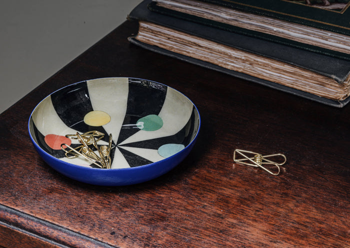 Benson’s Color Hexagon Round Tray