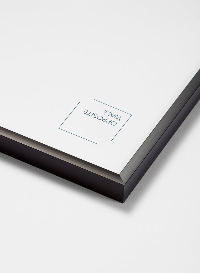 Scandinavian black aluminum metal frame by Opposite Wall - Corner of the frame - Size 12x16