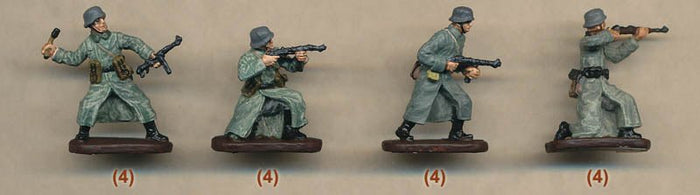 Caesar Miniatures 1/72 German Army w/ Field Great Coat - Combat Miniatures