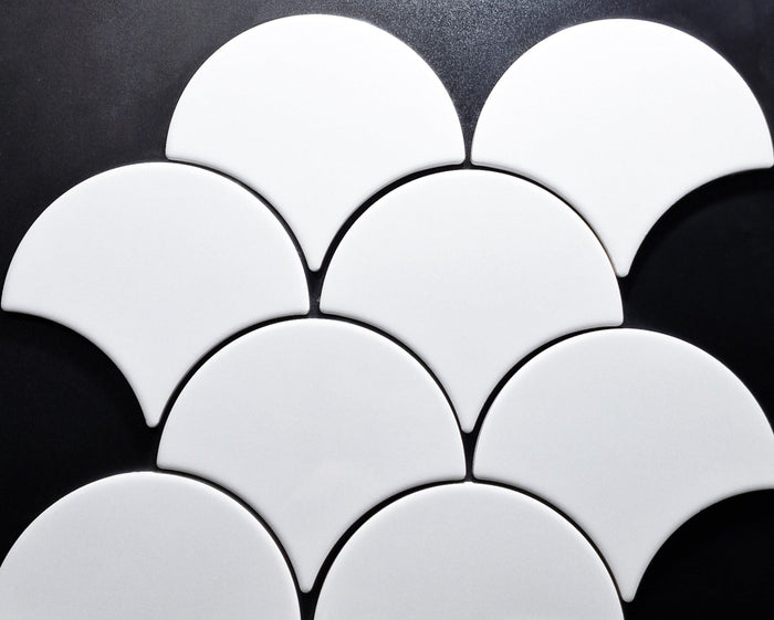 Escama Blanco Tile Apeadero