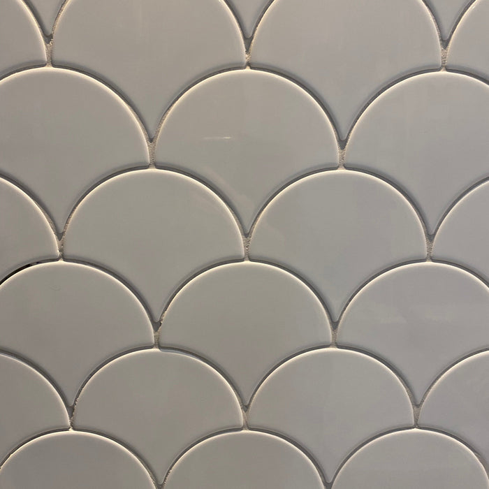 Escama French Grey Tile Apeadero