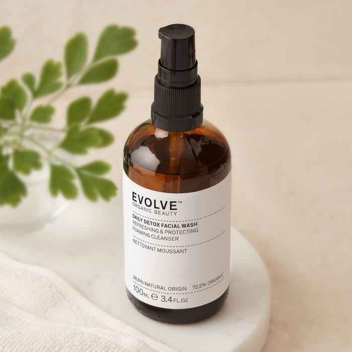 Evolve Organic Beauty Daily Detox Puhdistusgeeli 100ml