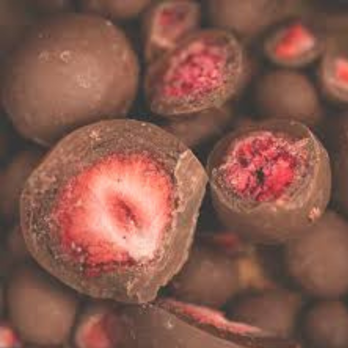 Foodin Organic Raw Chocolate Coated Strawberry 50g