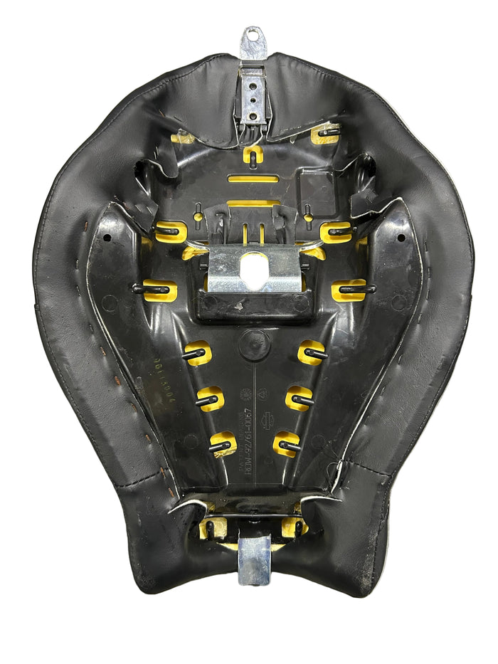 Harley Davidson OEM 07-13 XL Sportster Reduced Reach Solo Seat 54385-11