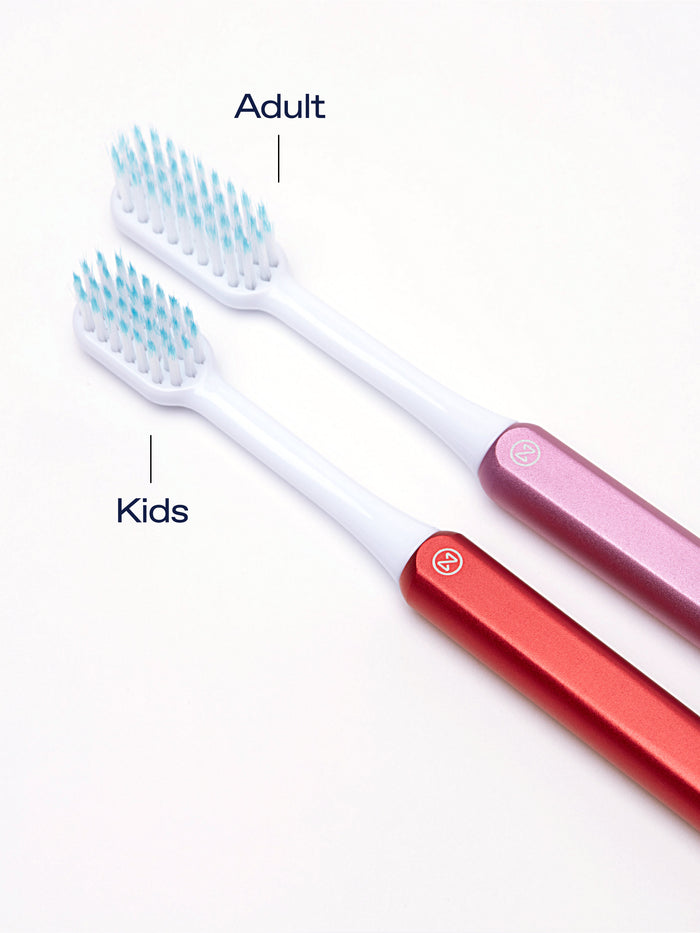Kids Red Toothbrush + 2 brush heads