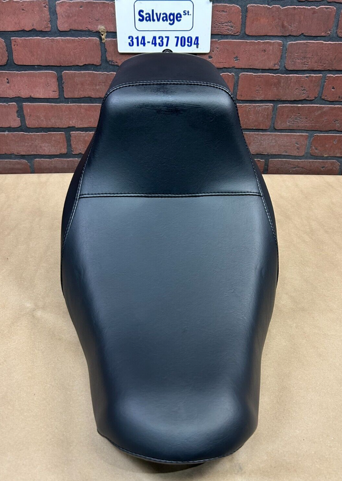 LIKE NEW Harley Davidson OEM 20-23 Low Rider Softail Solo Seat P52000496