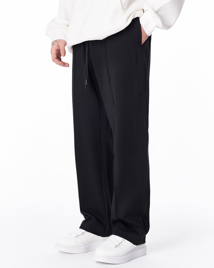 Men's Loose Fit Sweatpants in Black (4)