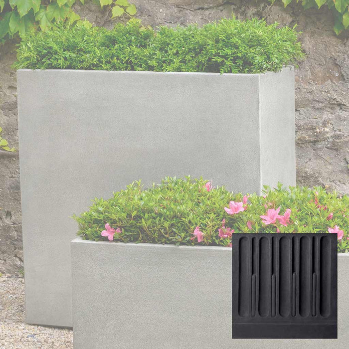 31.5" L x 11.75" W x 31.5" H / Nero Nuovo