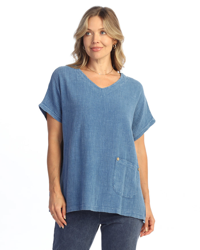 Mineral Washed Cotton Gauze V-Neck Top with Patch Pocket and Buttons - M135