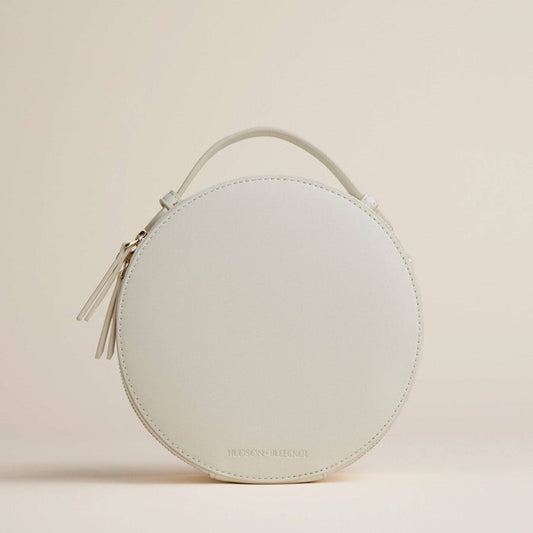 Nomad Round Travel Case-Ecru Cream