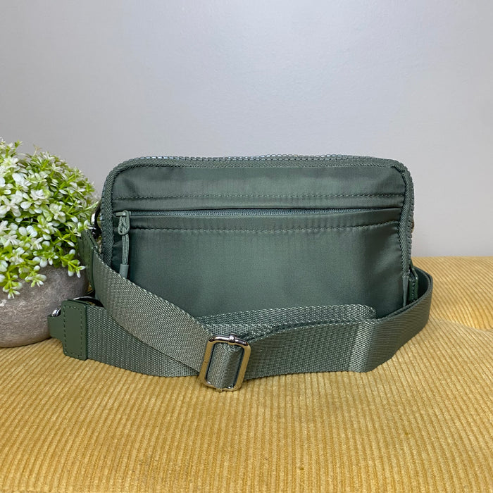 Olive/Dark Green