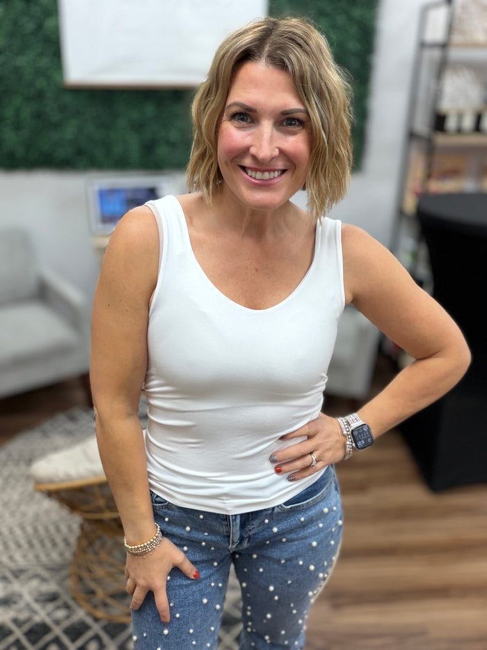 Seamless Tank Top with Shelf Bra - White