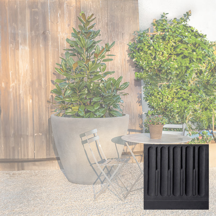 42" W x 36" H / Nero Nuovo