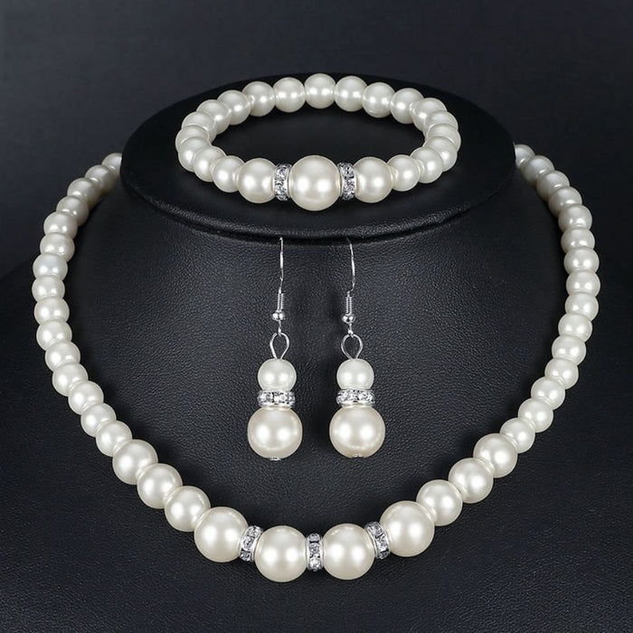 SET660 - Three Piece Pearl Fashion Jewellery Set