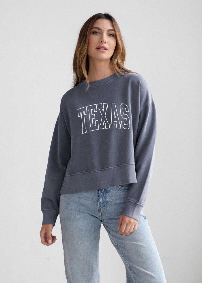 Texas Longhorns Women's Smoke Relaxed, waist-length, boxy Salt wash fleece Sweatshirt with Crew neck, worn out look, long sleeves and ribbed neckline, cuffs and hem