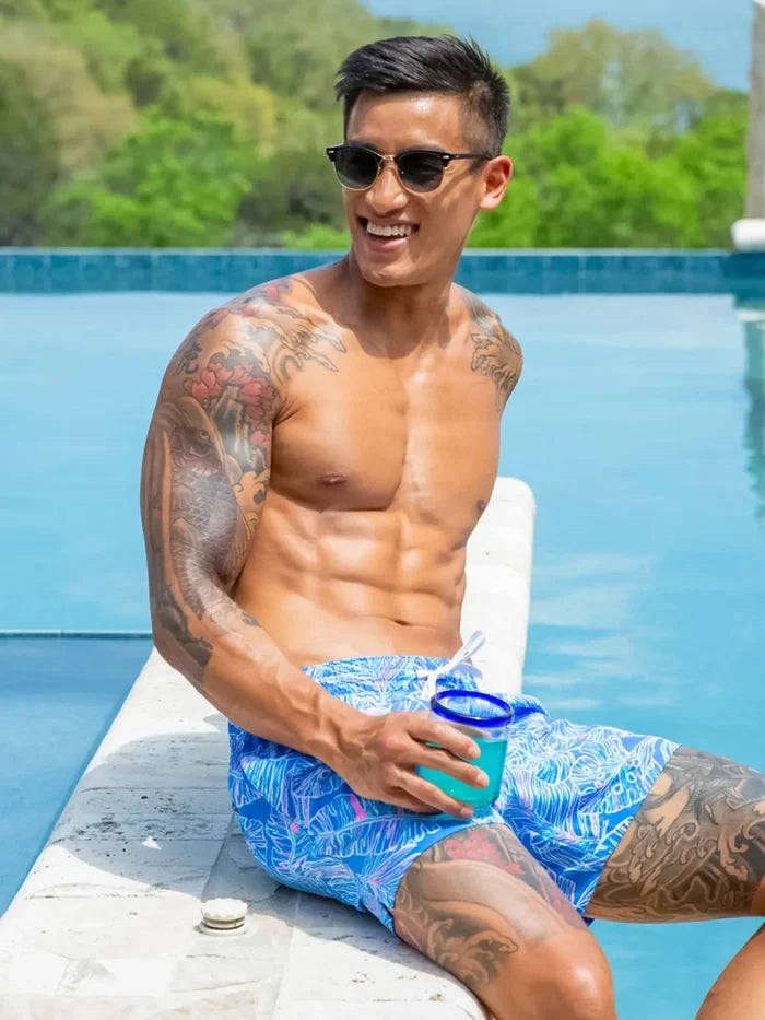 The Cruise It Or Lose It 5.5" (Classic Lined Swim Trunk) - Image 2 - Chubbies Shorts