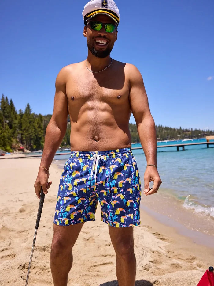 The Toucan Play At That Games 5.5" (Classic Lined Swim Trunk) - Image 1 - Chubbies Shorts
