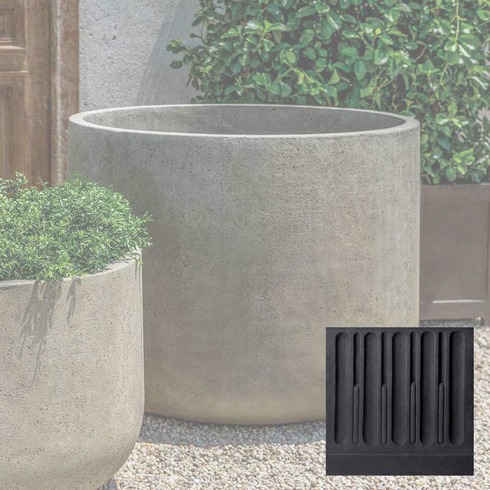 36" W x 30" H / Nero Nuovo