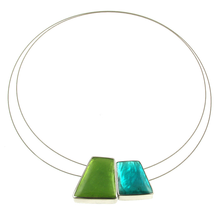 Daiquiri Green Turquoise Blue Color Two Tone Color Resin Necklace Magnetic Front Clasp Pendant