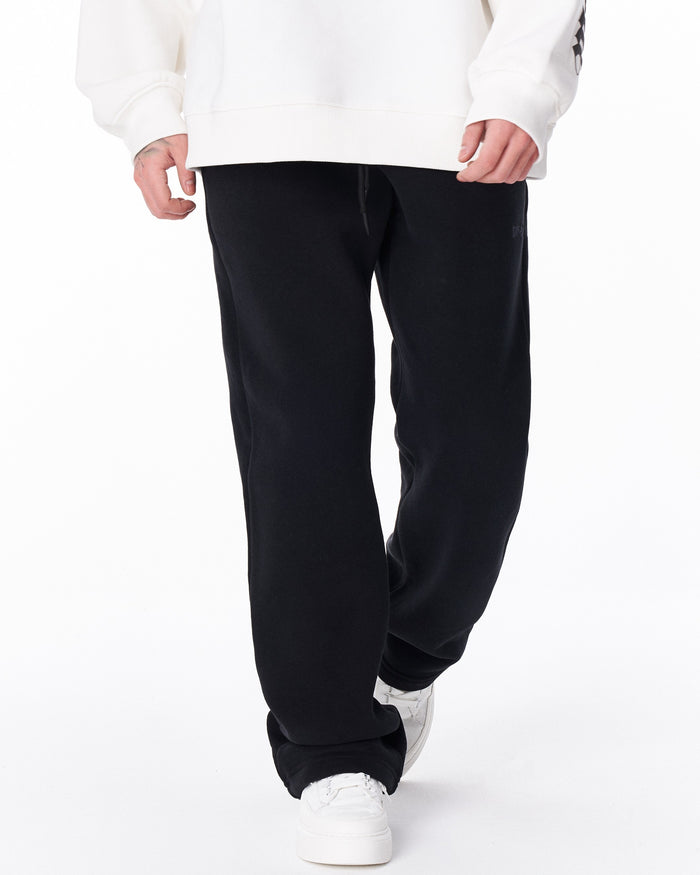 Unyieldingness Oversized Baggy Black Sweatpants (4)